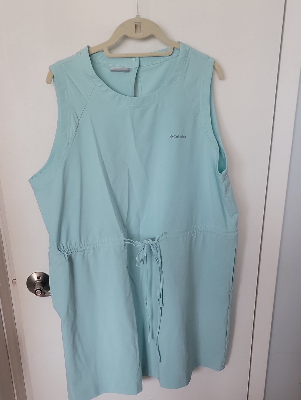 Columbia Light Blue/Green Sleeveless Utility Dress